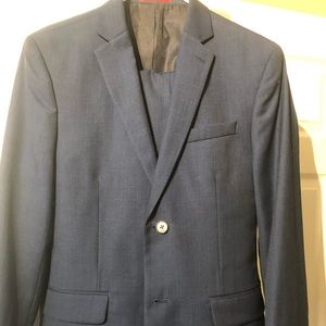 Almost brand new slim fit blue RW & CO suit for youth /men